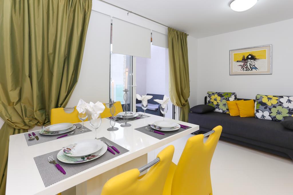 The Tribunj Suites Экстерьер фото